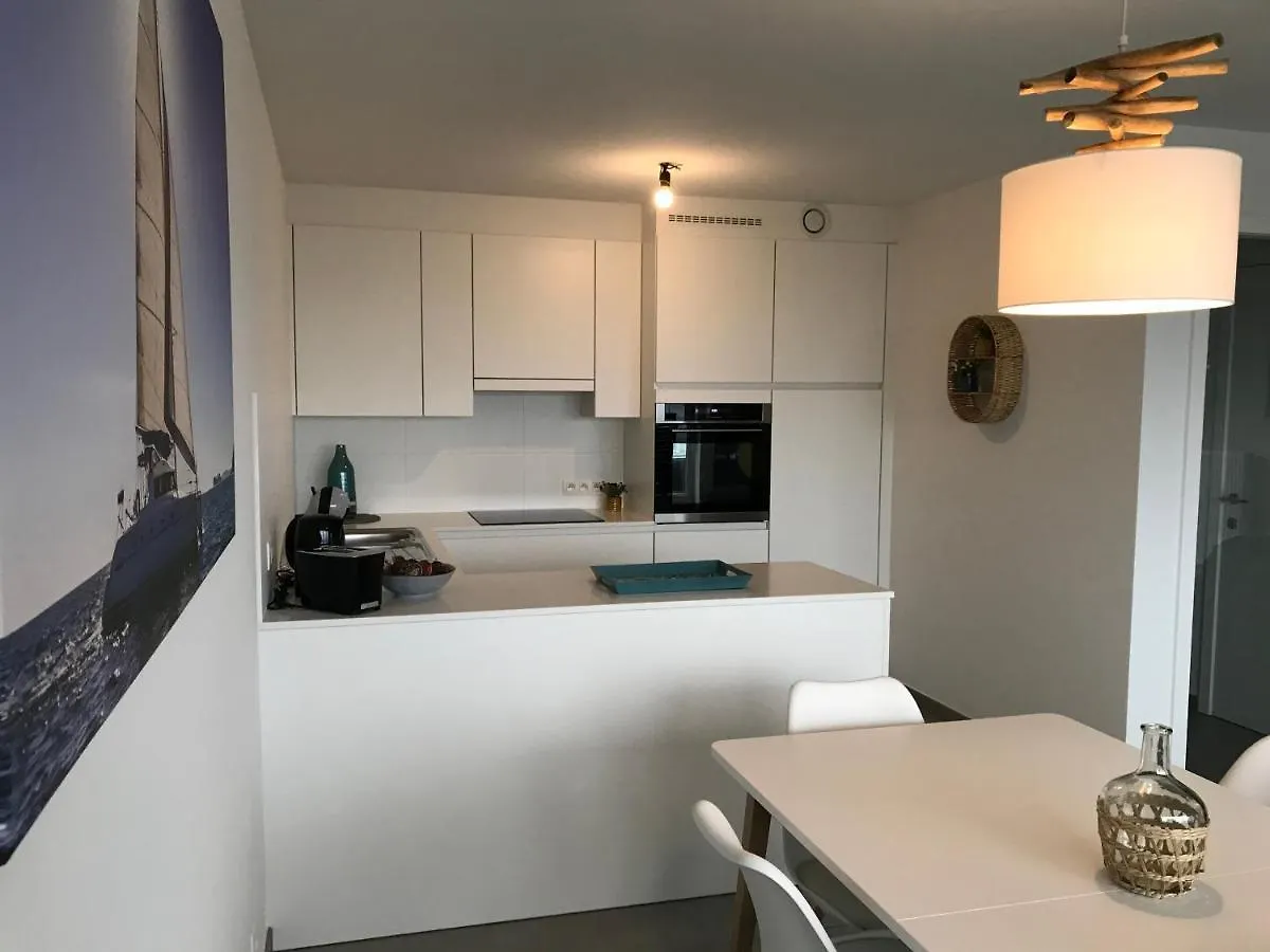 Apartment Whaaw Oostende Belgium